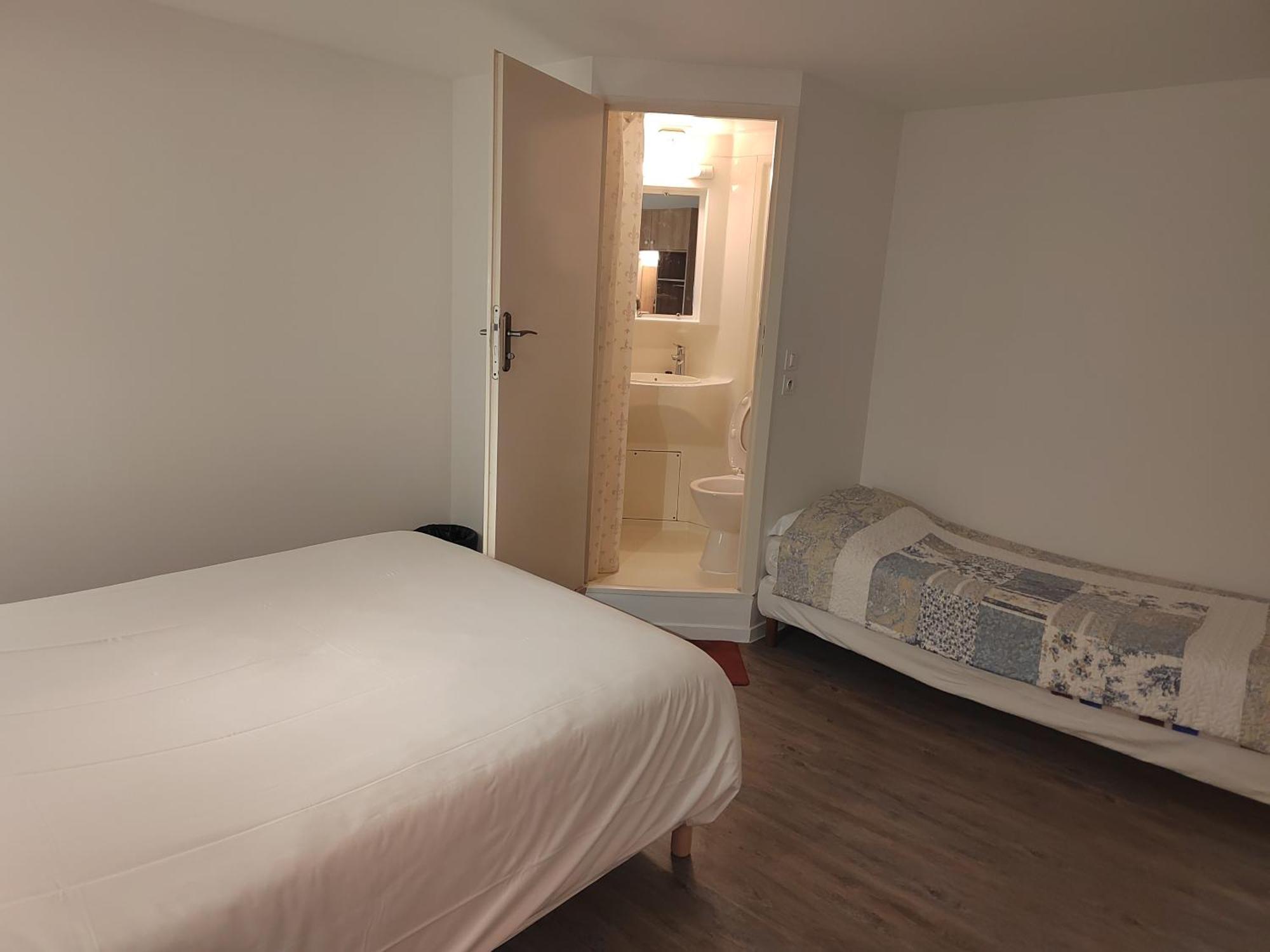 Fasthotel Paris Ouest Bouafle Exterior foto
